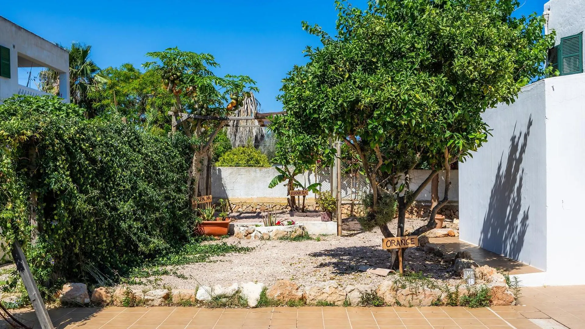 Finca Blanca Calas de Mallorca 0*,